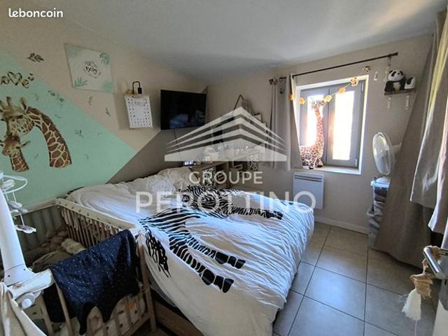 Appartement vente à Brignoles, Rougiers