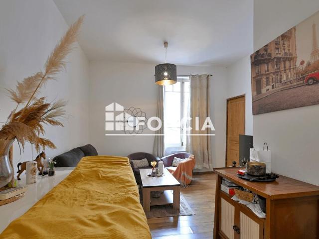 Appartement vente à Le Méjan, Arles
