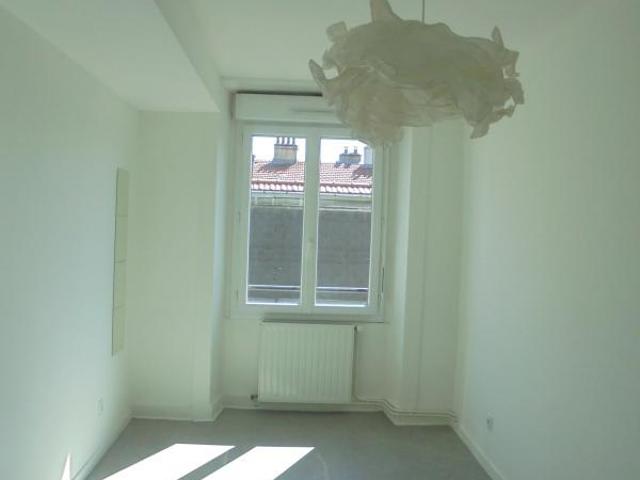 Appartement location à Saint-Étienne, Saint-etienne