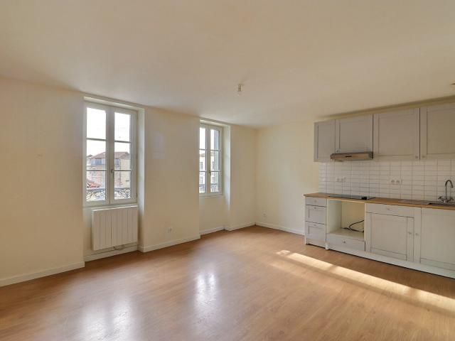 Appartement location à Cité Montadour, Saint-Sever