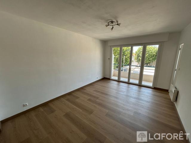 Appartement location à Arrondissement de Draguignan, Saint-raphaël