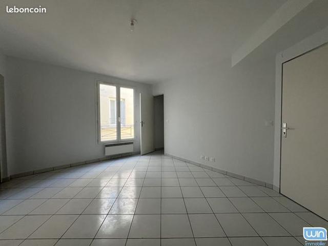 Appartement vente à Paris, Île-de-France
