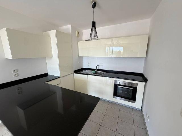 Appartement vente à Cessy, Ain