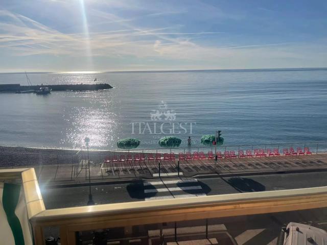 Appartement vente à Nice, Roquebrune-cap-martin