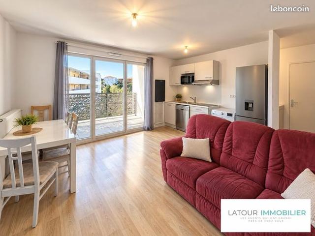 Appartement vente à L'Isle-d'Abeau, Isère