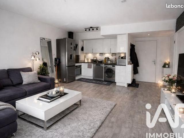 Appartement vente à Saint-Germain-en-Laye, L'etang-la-ville