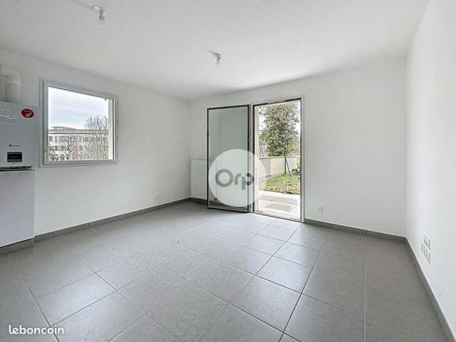 Appartement vente à Saint-Amand-Montrond, Charly