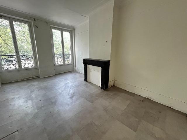 Appartement vente à Paris 18e Arrondissement, Paris