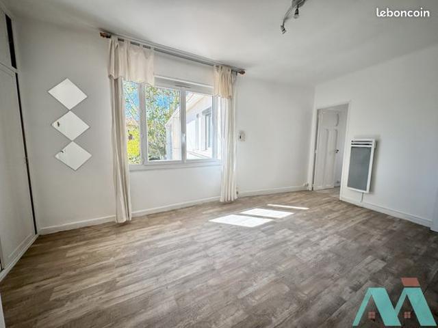 Appartement vente à Arrondissement de Toulon, Saint-cyr-sur-mer