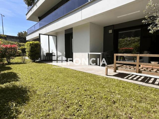 Appartement vente à Le Perron, Brison-Saint-Innocent