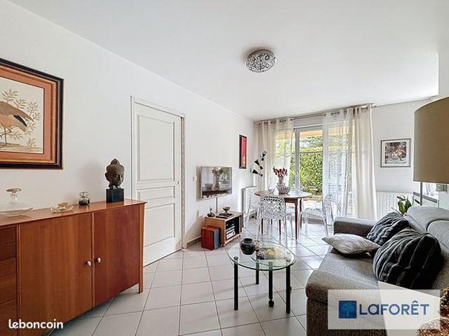 Appartement vente à Créteil, Le Plessis-trévise