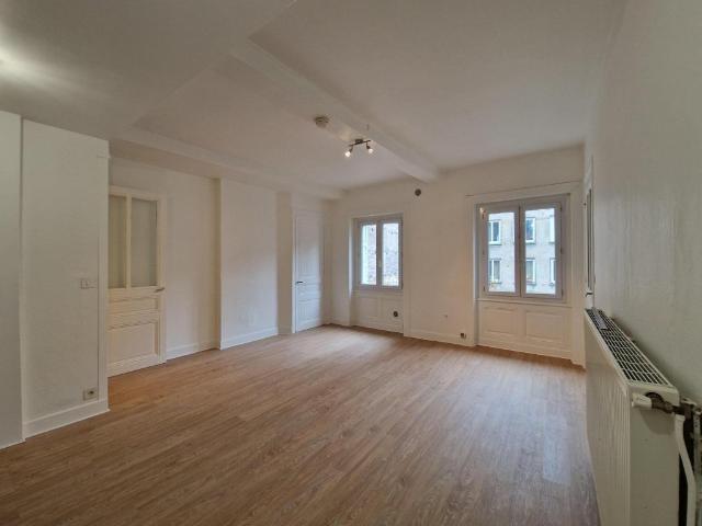 Appartement location à Saint-Étienne, Saint-etienne