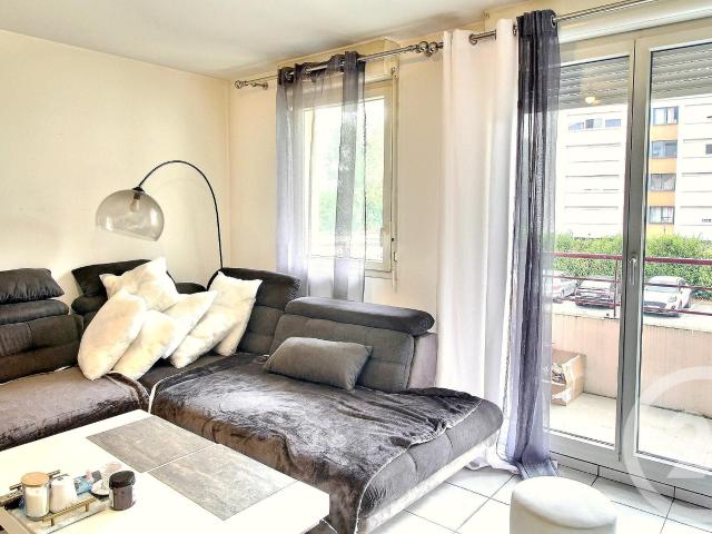Appartement vente à Saint-Julien-en-Genevois, Gaillard