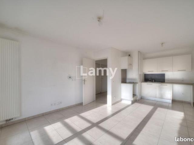 Appartement vente à Viry, Jura