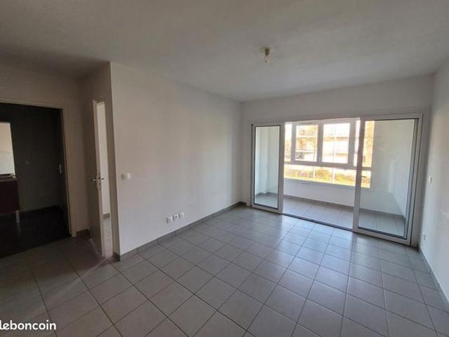 Appartement vente à Fleury-les-Aubrais, Loiret