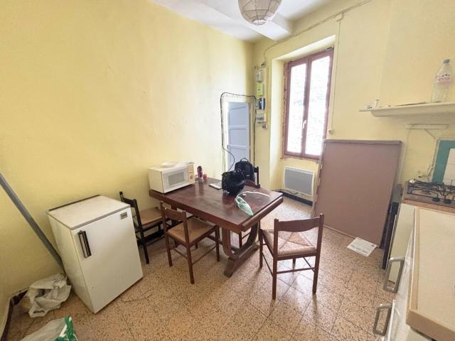 Appartement vente à Nice, Puget-théniers