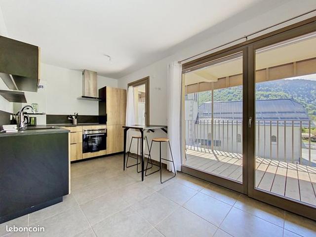 Appartement vente à Bonneville, Servoz