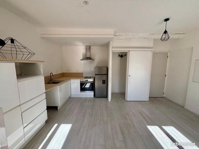 Appartement vente à Arrondissement de Toulon, Pierrefeu-du-var