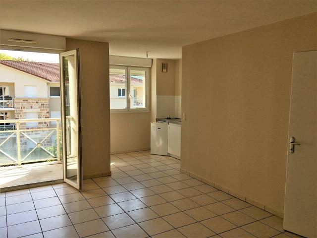 Appartement location à Brive-la-Gaillarde, Larche