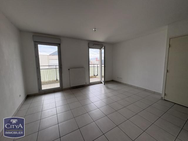 Appartement vente à Gare, Décines-Charpieu