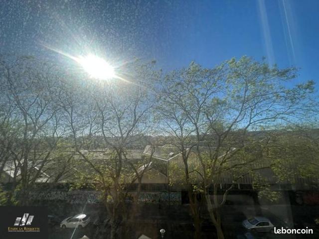 Appartement vente à Paris, Île-de-France