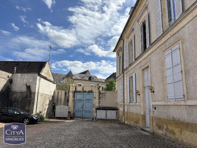 Appartement vente à Cour St Sauveur, Nevers