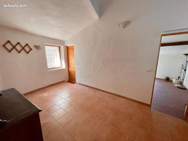 Appartement vente à Apt, Cabrières-d'aigues