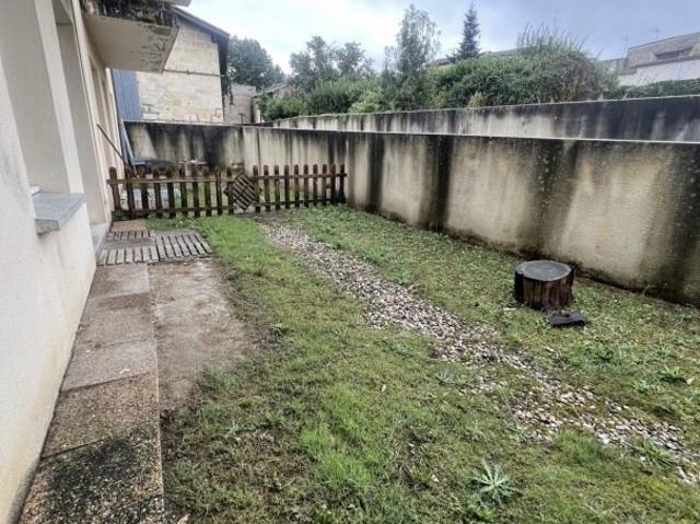 Appartement location à Horable Commune de Castillon-la-Bataille, Castillon-la-Bataille