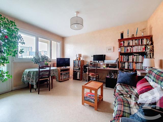 Appartement vente à France métropolitaine, Clermont-ferrand