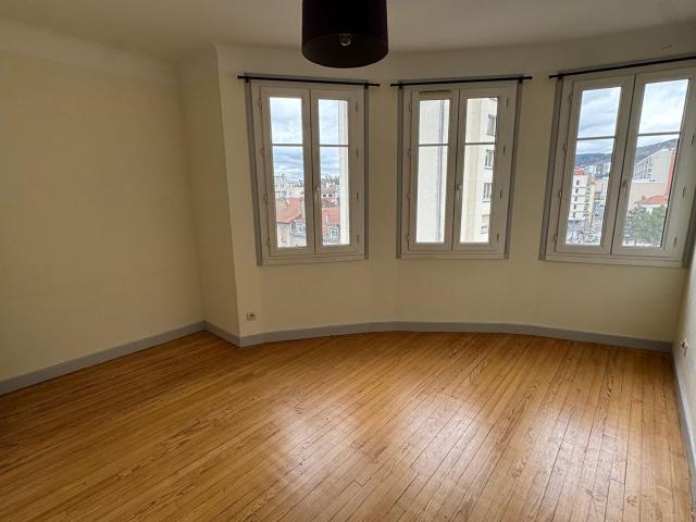 Appartement vente à Saint-Étienne, Saint-etienne