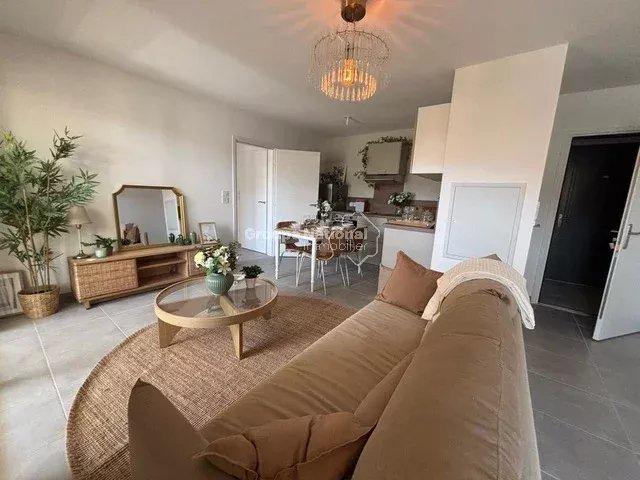 Appartement location à Lotissement Les Coquelicots, Sarrians