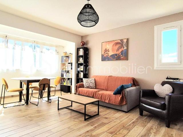 Appartement vente à Arrondissement de Toulon, Hyères