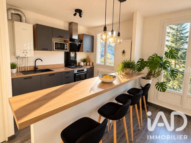 Appartement vente à La Chapelle-sur-Crécy, Crécy-la-Chapelle