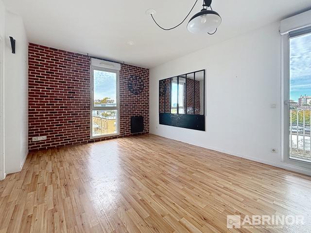 Appartement vente à Faubourg de Roubaix, Lille