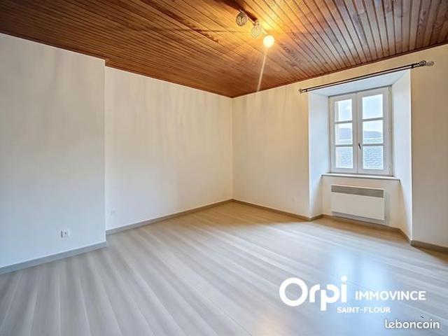 Appartement vente à Saint-Flour, Murat