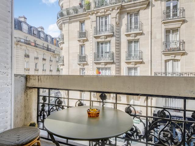 Appartement vente à Paris 18e Arrondissement, Paris