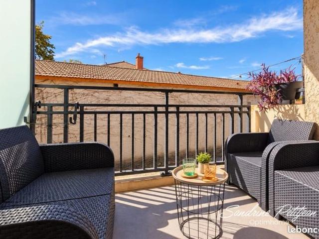 Appartement vente à Saint-André-de-Corcy, Ain
