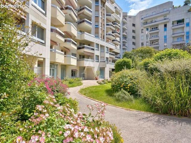 Appartement vente à Nanterre, Courbevoie