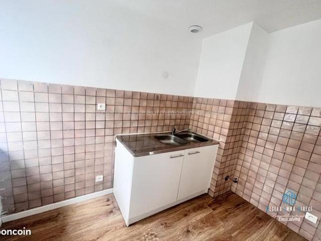 Appartement vente à La Tour-du-Pin, Châbons