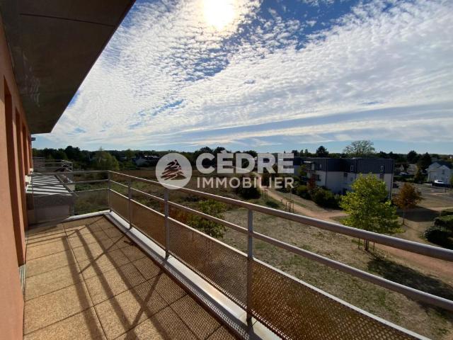 Appartement vente à Saint-Pryvé-Saint-Mesmin, Loiret