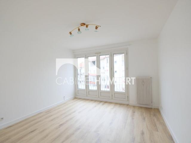 Appartement location à Saint-Étienne, Saint-etienne