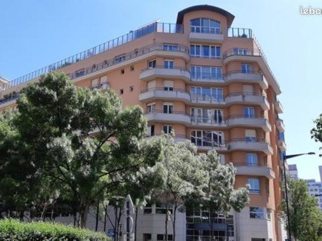 Appartement vente à Courbevoie, Hauts-de-Seine