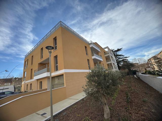 Appartement location à Aix-en-Provence, Aix-en-provence