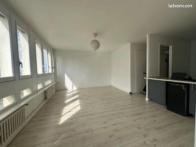 Appartement vente à Paris, Île-de-France