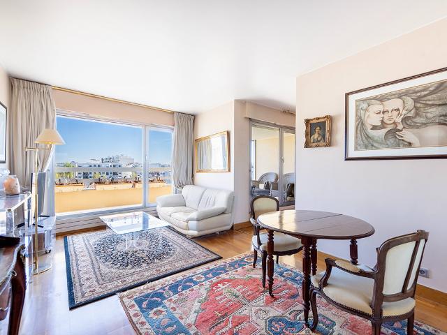 Appartement vente à Quartier Cœur de Ville, Courbevoie