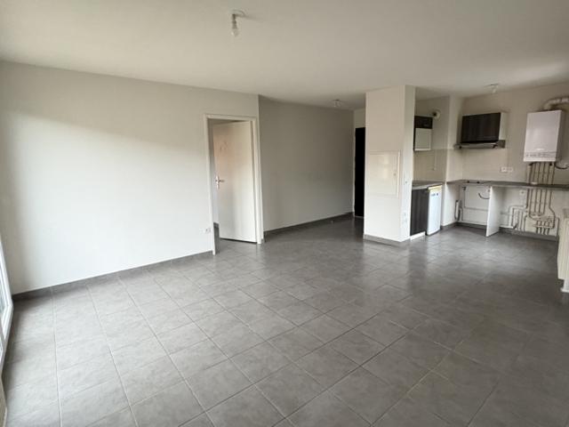 Appartement vente à Mantes-la-Jolie, Follainville-dennemont