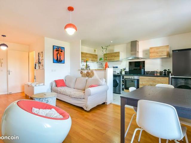 Appartement vente à Melun, Guignes