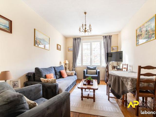 Appartement vente à Courbevoie, Hauts-de-Seine