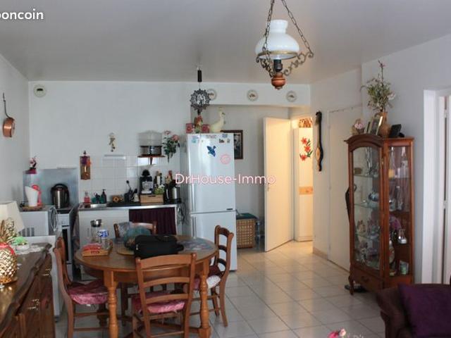 Appartement vente à Fontainebleau, Montcourt-fromonville