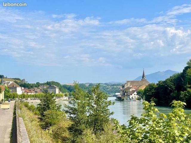 Appartement vente à Saint-Julien-en-Genevois, Seyssel